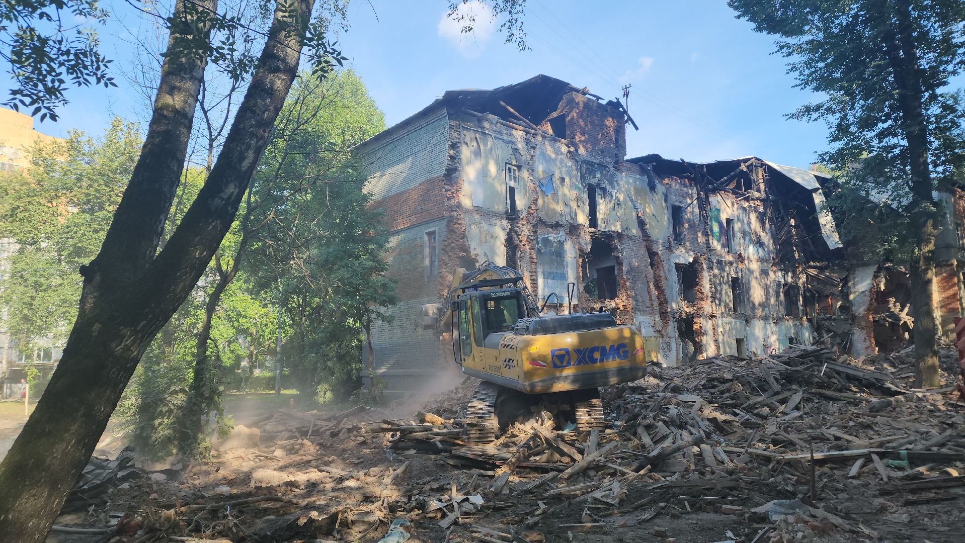 вертикалки, аварийное жилье, снос аварийного жилья, ветхий дом,пушкино, демонтаж здания,