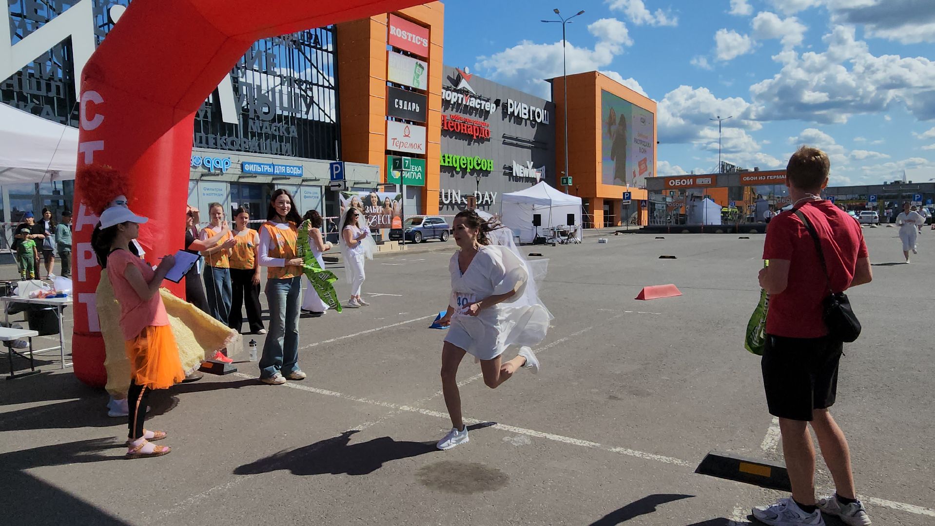 вертикалки, пушкино, забег, день семьи любви и верности,соревнования,награждение,дети, праздник,