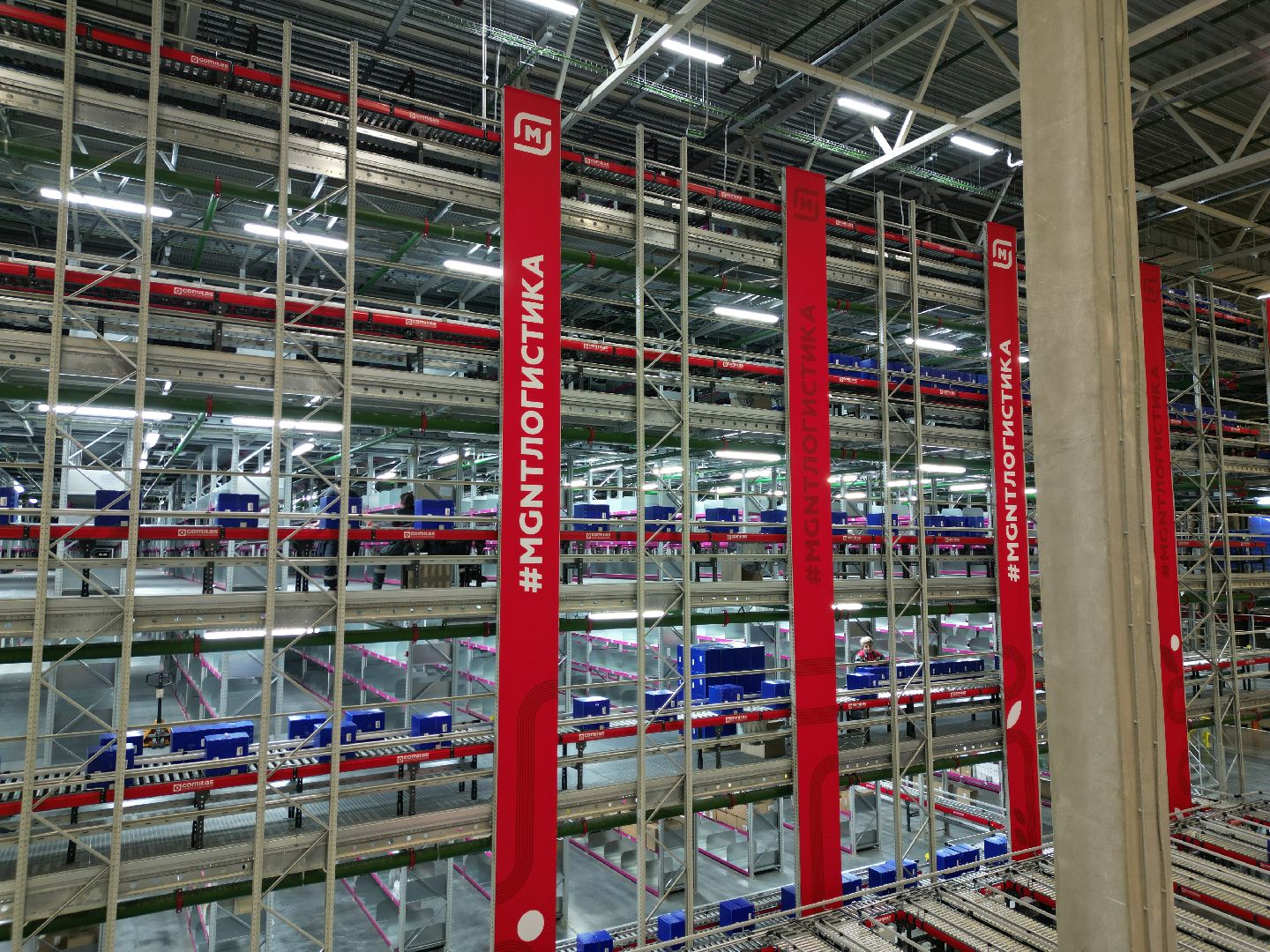 видео с коптера, роботизированный  распределительный центр, магнит в подольске, Роборука в магните подольск,