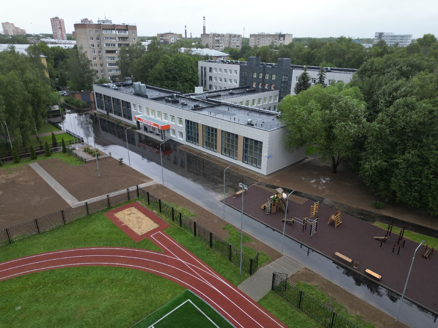 видео с коптера, гимназия им подольских курсантов,