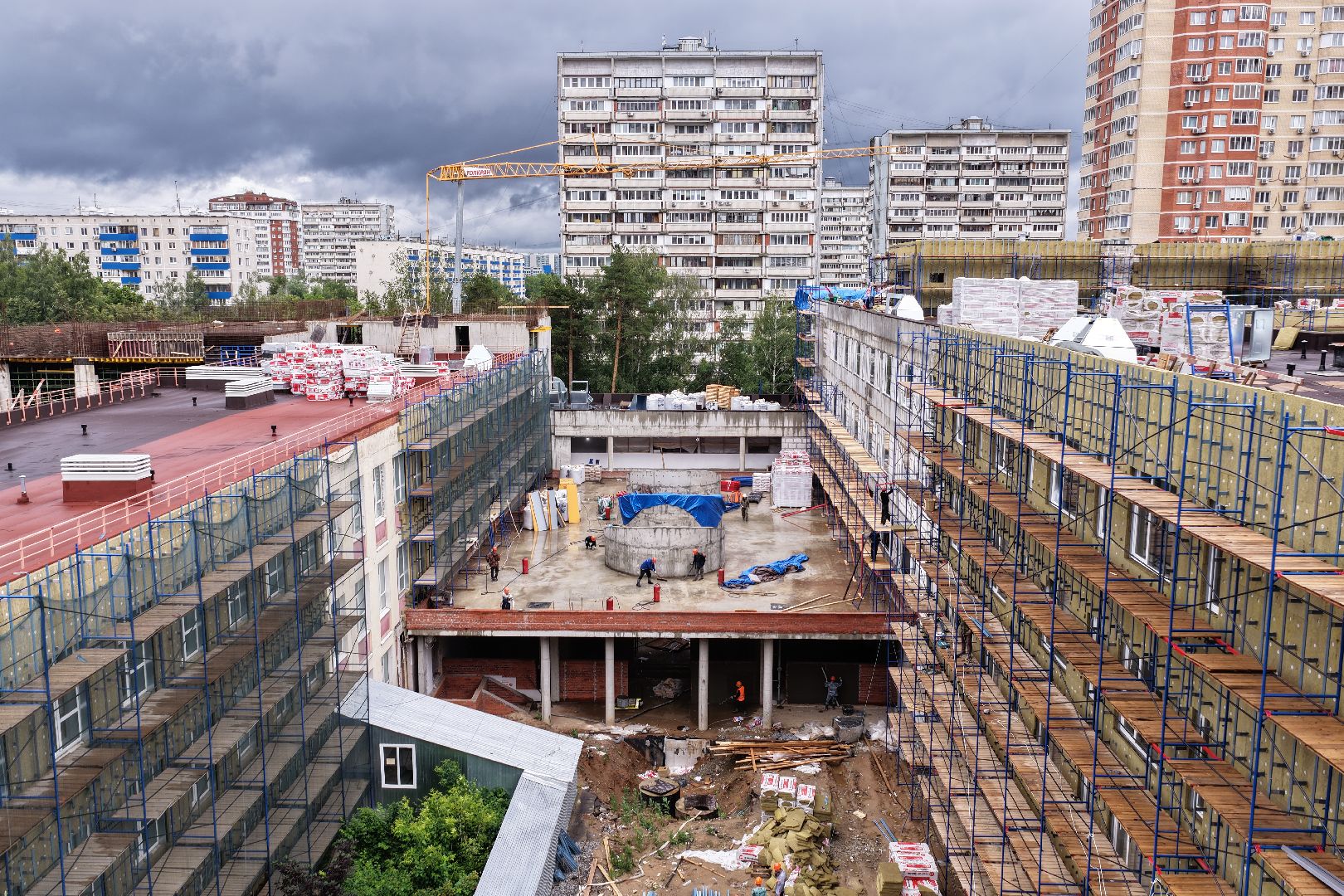 видео с коптера, пристройка к Немчиновскому лицею, лицей в одинцове
