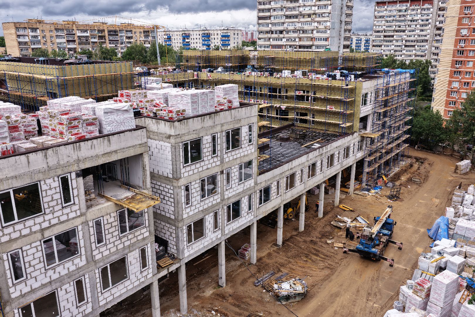 видео с коптера, пристройка к Немчиновскому лицею, лицей в одинцове