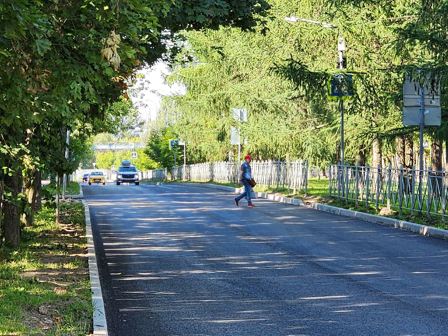 чехов, улица молодежная, ремонт дороги, замена покрытия, дорожный ремонт, новые бордюры, госпрограмма московской области, развитие дорожного комплекса,
