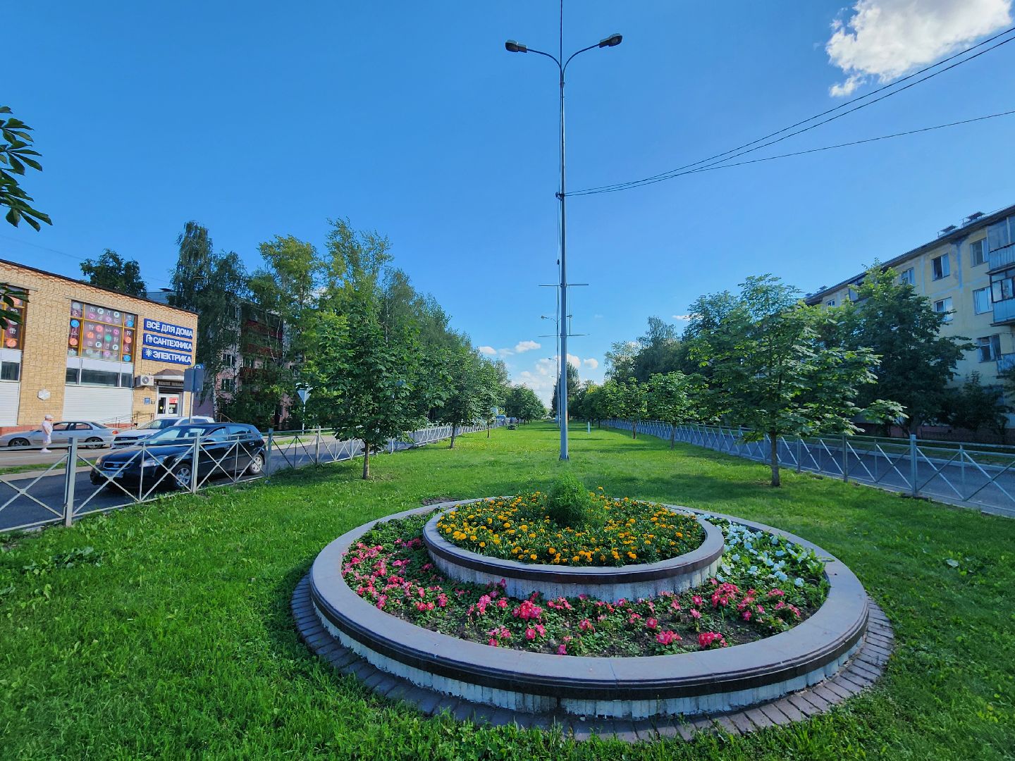 чехов, улица молодежная, ремонт дороги, замена покрытия, дорожный ремонт, новые бордюры, госпрограмма московской области, развитие дорожного комплекса,