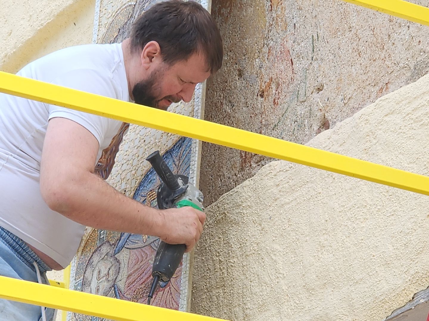 дубна, талдомский округ,храм, реставрация, мозаика,