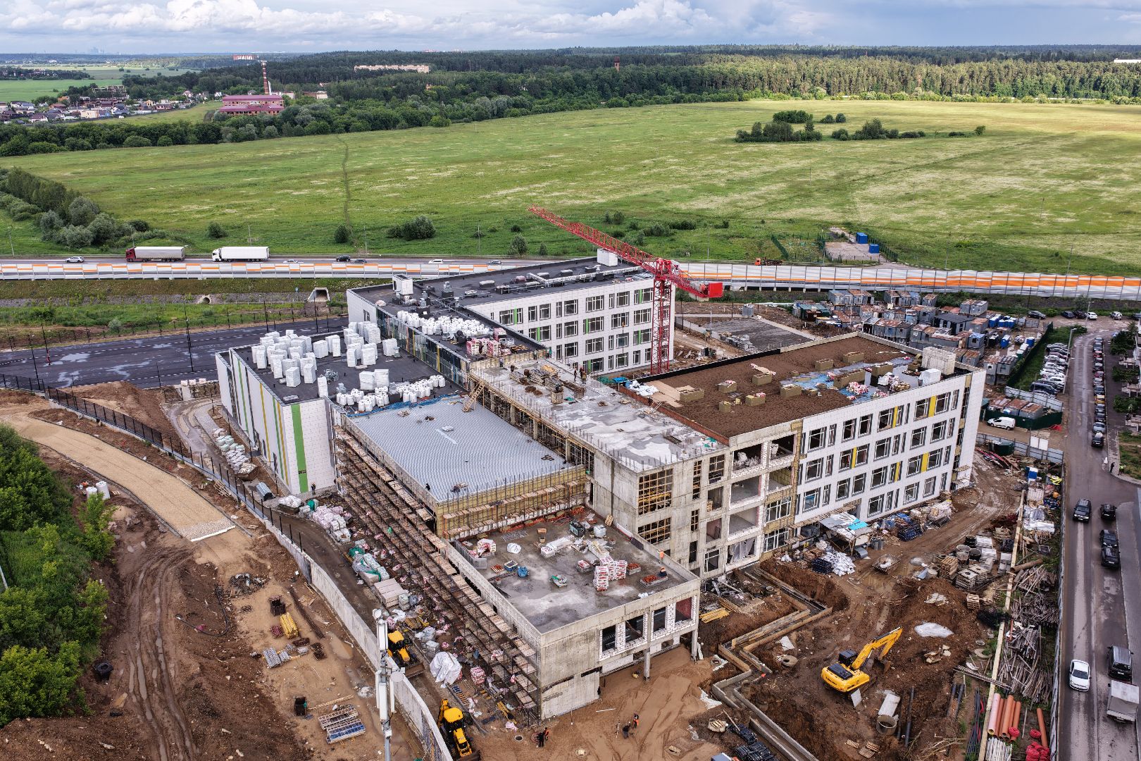 видео с коптера, школа в одинцове, новая школа в звенигороде,
