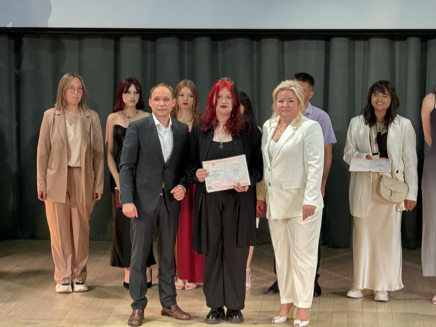 выпускной , мрсэи , ленинский городской округ, вручение дипломов,