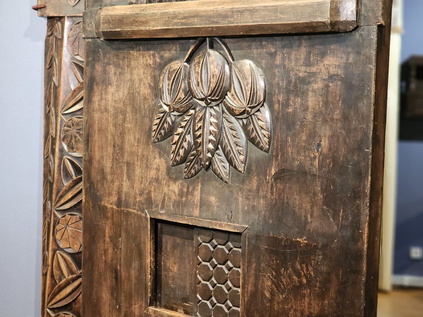 сергиев посад, сергиево-посадский городской округ, музей-заповедник абрамцево, елена поленова, музей-заповедник поленова, абрамцевская резьба, выставка,орнамент,