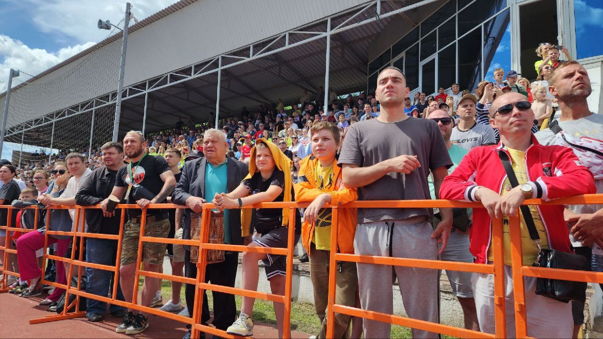 Дмитров, Проект Выходи во двор, Локомотив, Спартак,