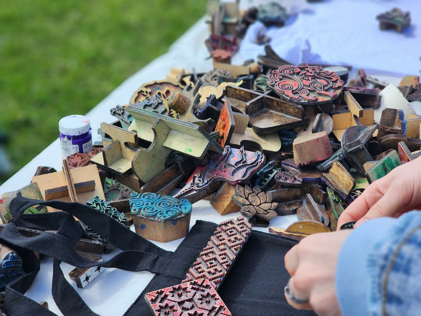 сергиево-посадский городской округ, морозово, этнопарк кочевник, фестиваль в хотьково,абрамцево-кудринская резьба, мастера,