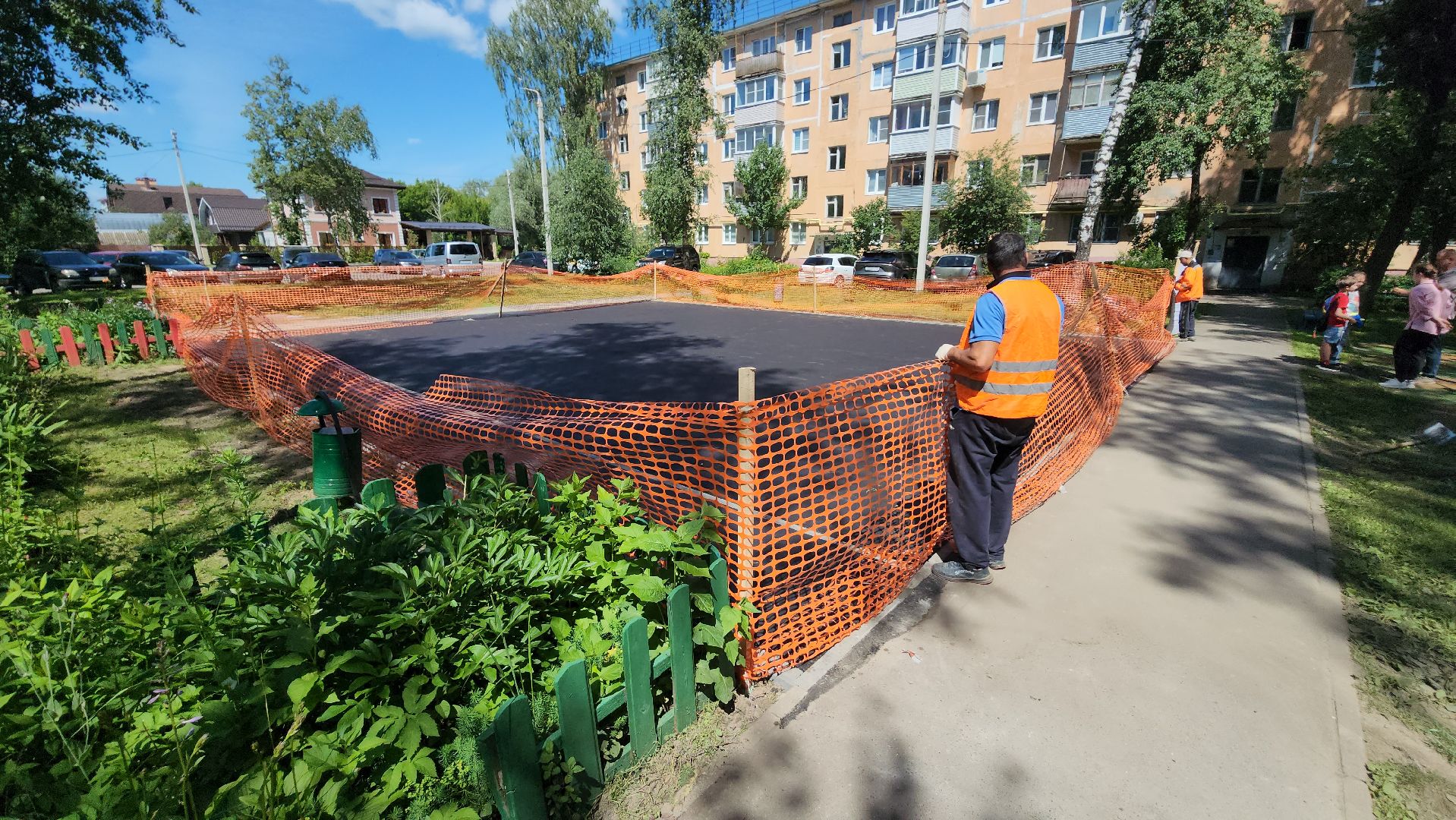 серпухов, улица горького, детская площадка,