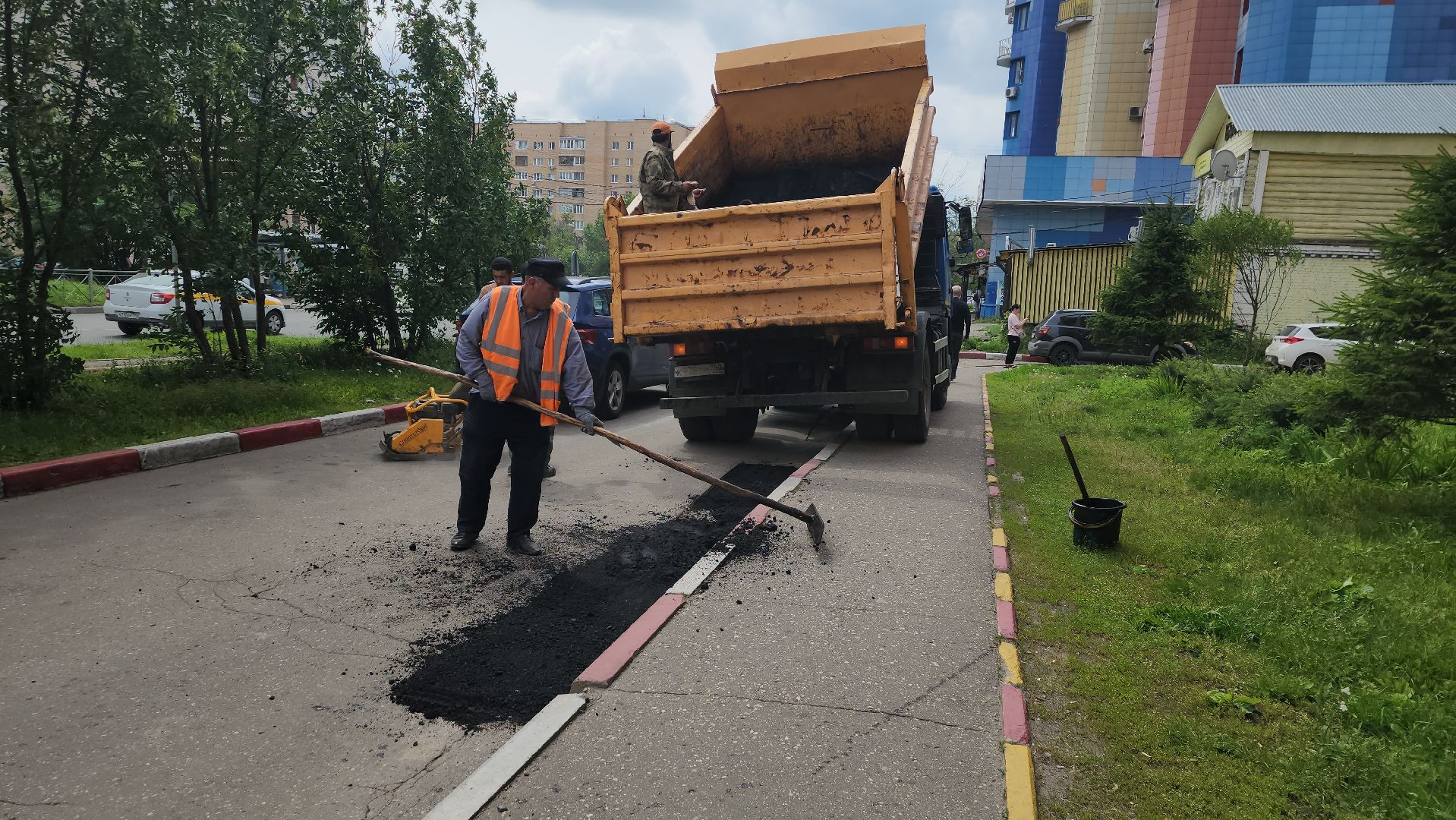 ивантеевка, вертикалки, ямочный ремонт, коммунальная служба,асфальтирование дворов,рабочие,добродел,жкх,благоустройство,