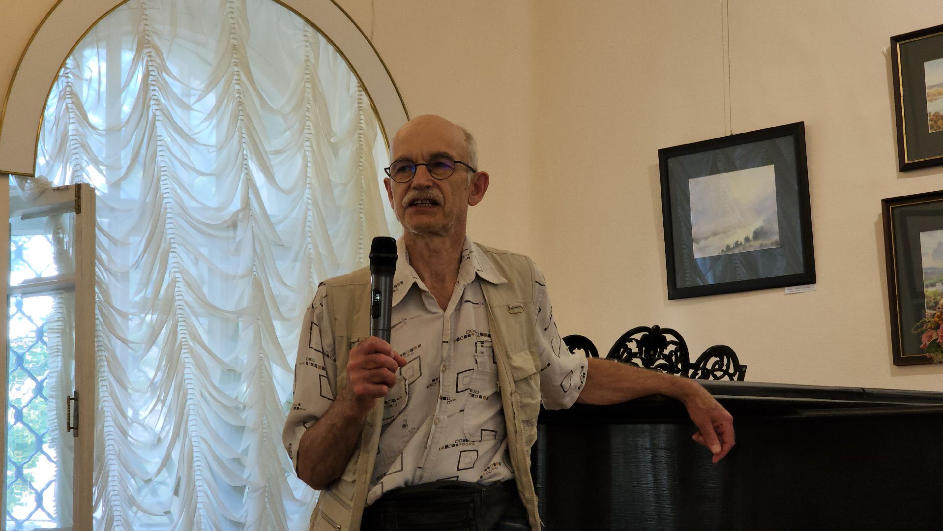 кашира, серебристые облака, краеведческий музей, круглый стол, научная конференция, космонавт, астрофизика,