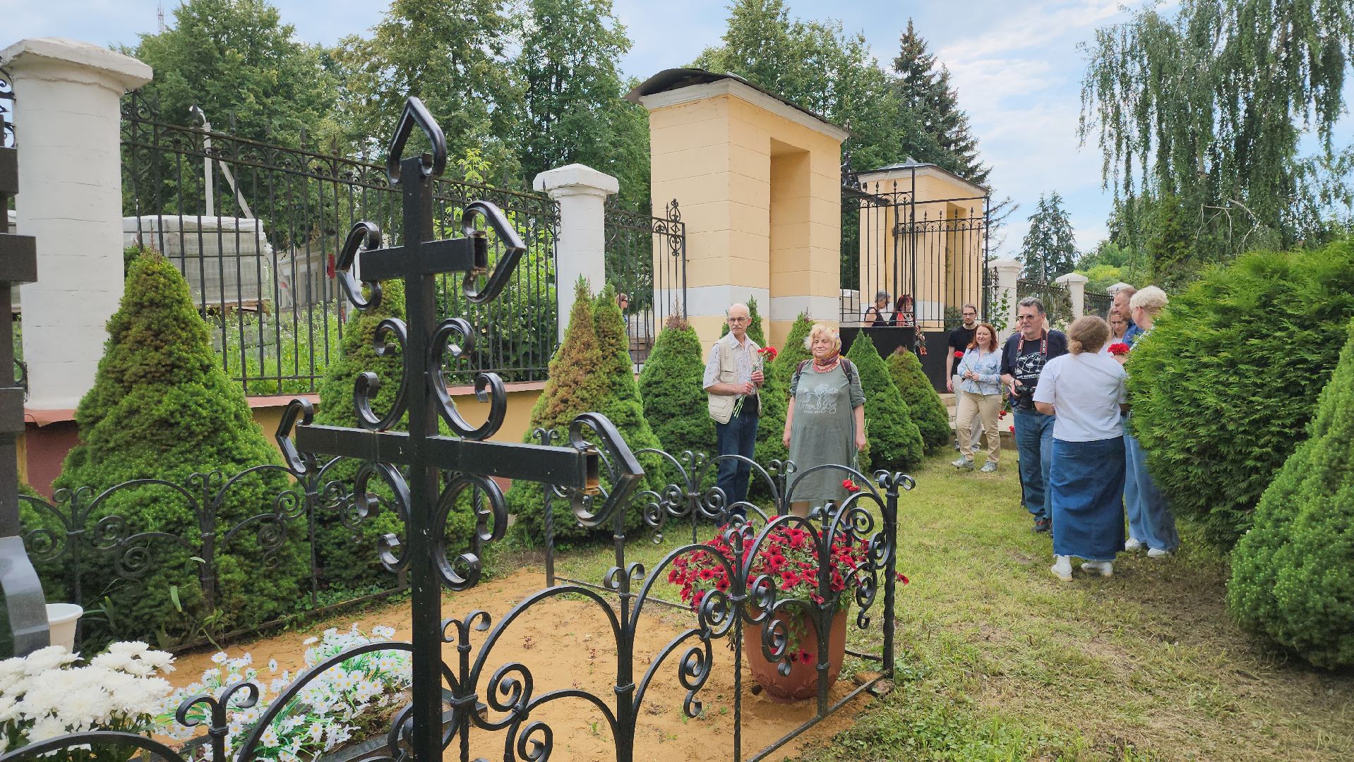 кашира, серебристые облака, краеведческий музей, круглый стол, научная конференция, космонавт, астрофизика,