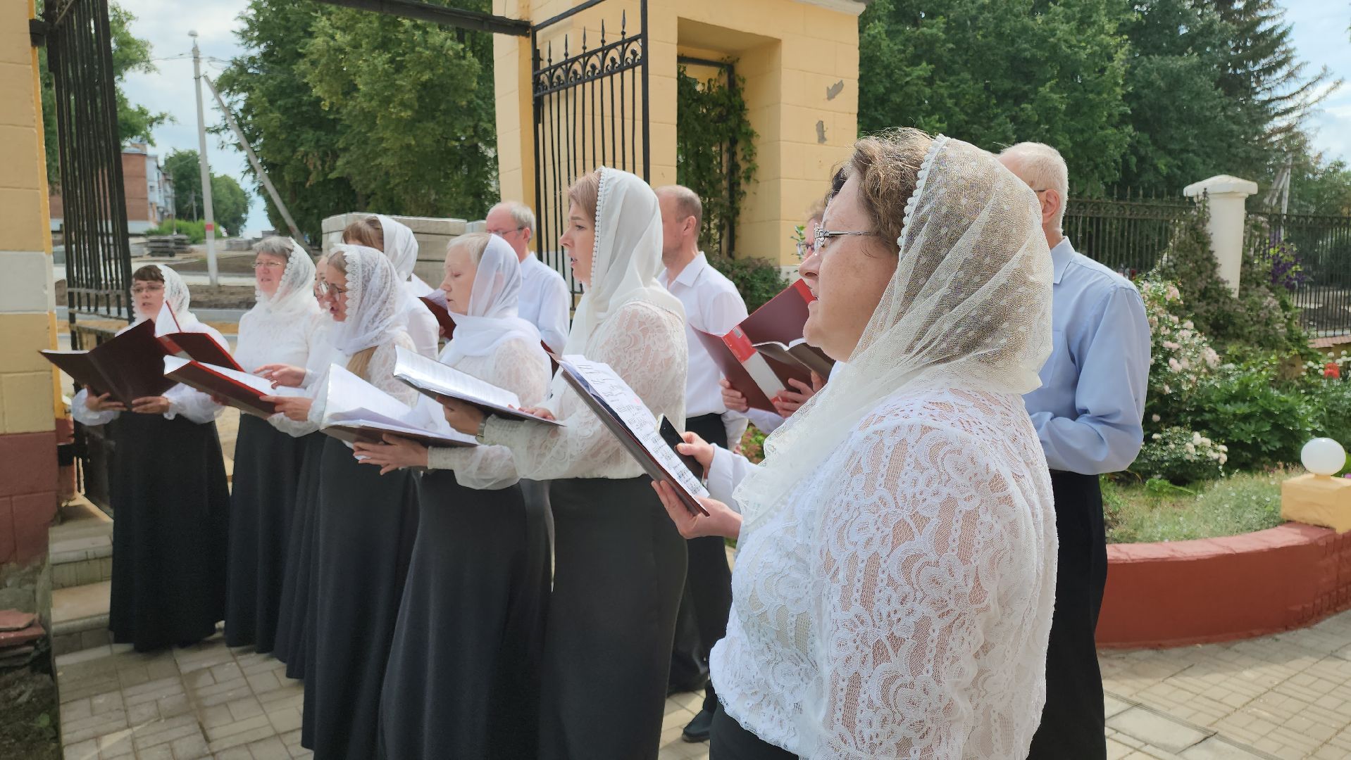 кашира, серебристые облака, краеведческий музей, круглый стол, научная конференция, космонавт, астрофизика,