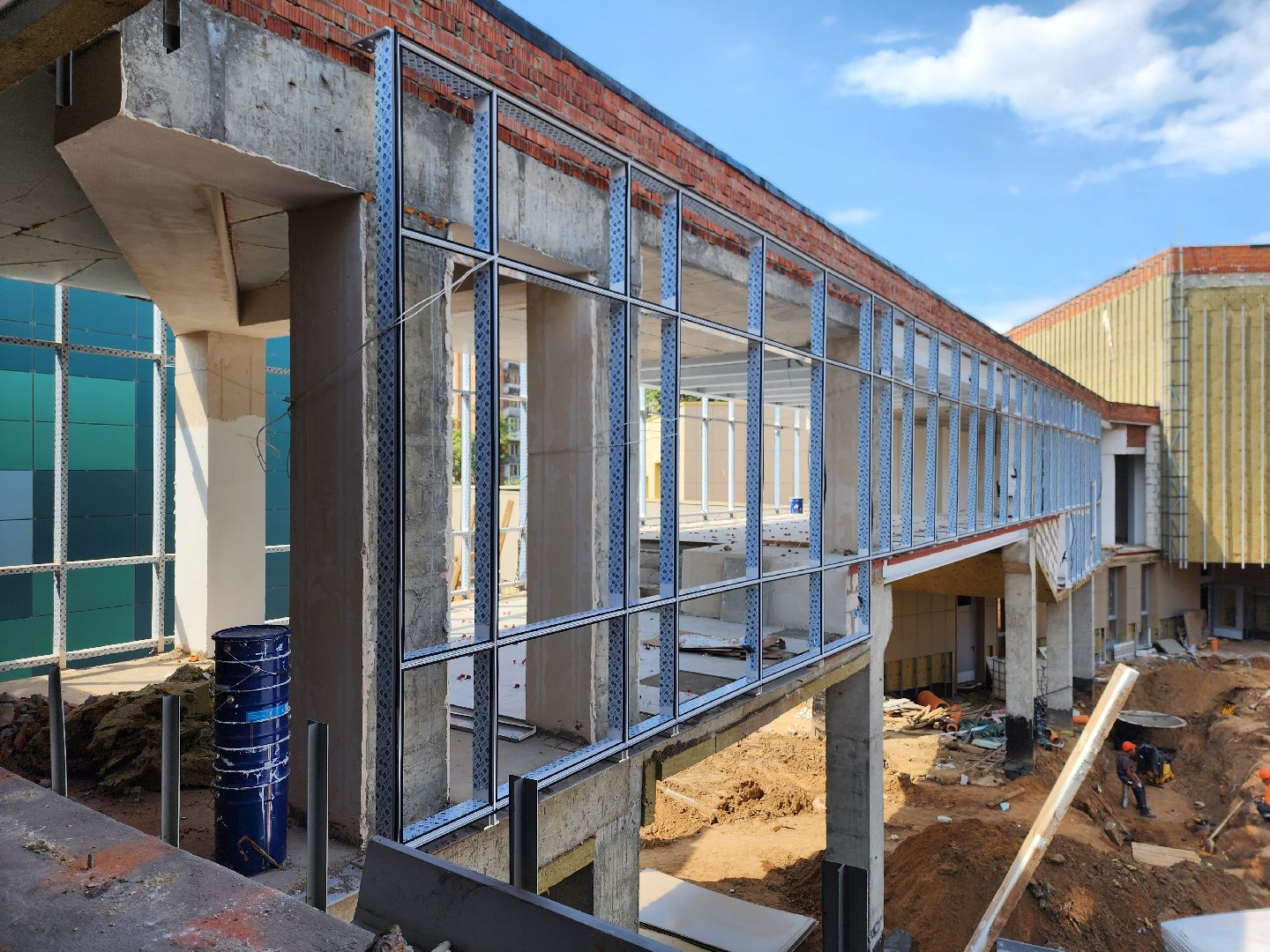 королёв, строительство пристройки к школе, пристройка на 400 мест, губернатор московской области, школа 1,