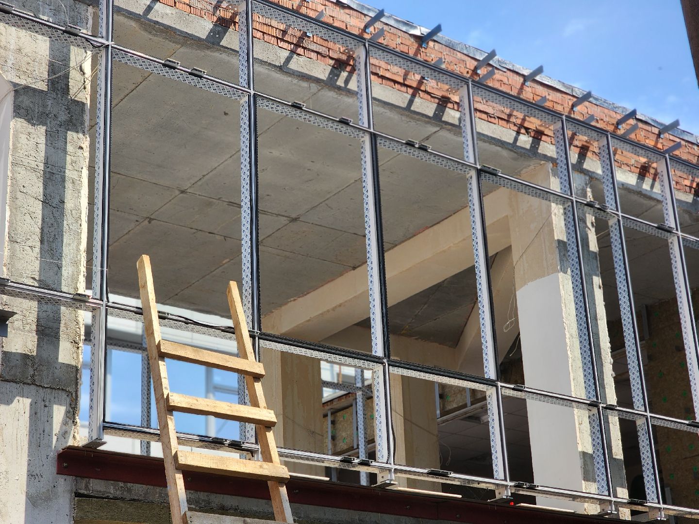 королёв, строительство пристройки к школе, пристройка на 400 мест, губернатор московской области, школа 1,