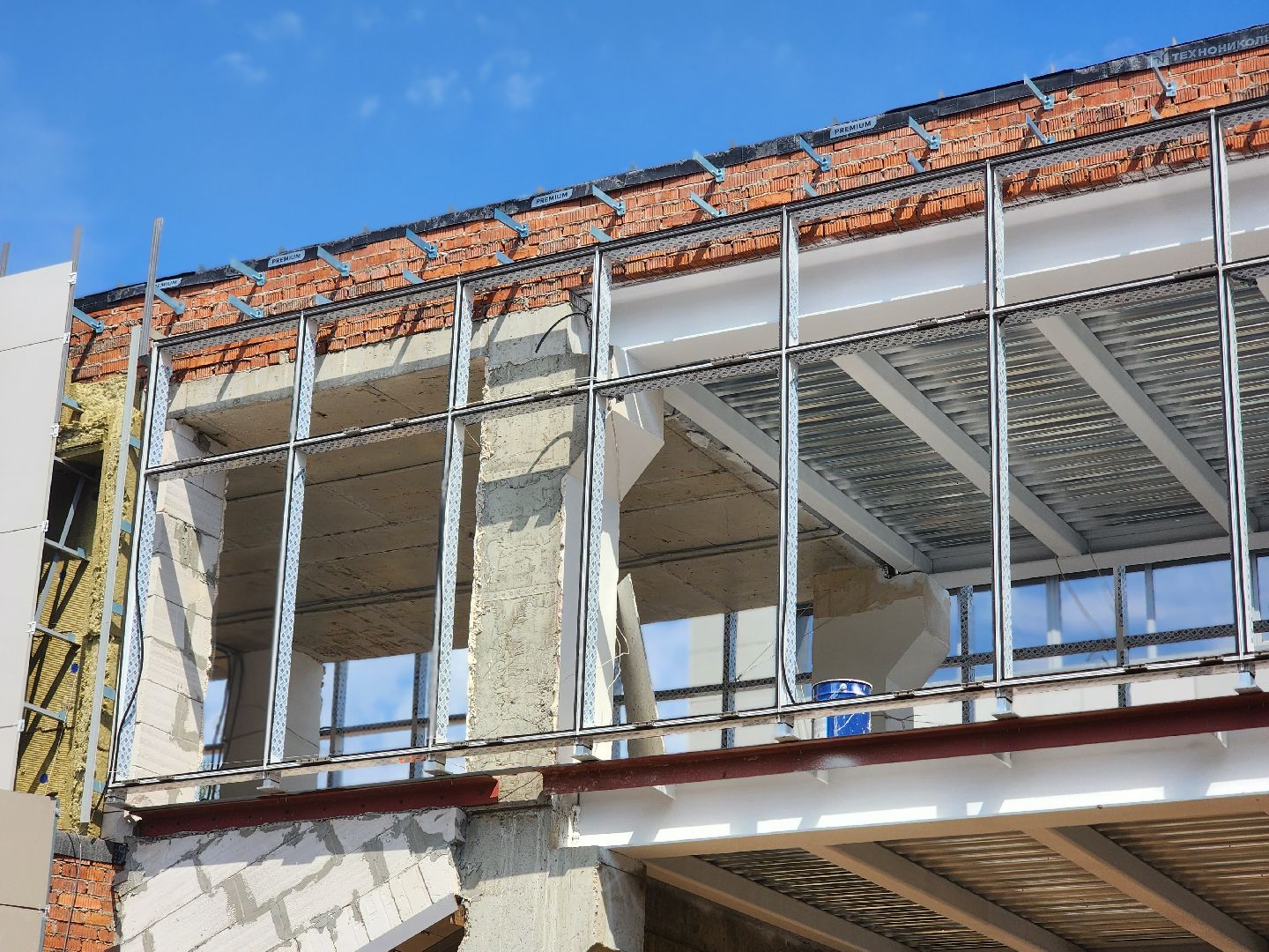 королёв, строительство пристройки к школе, пристройка на 400 мест, губернатор московской области, школа 1,