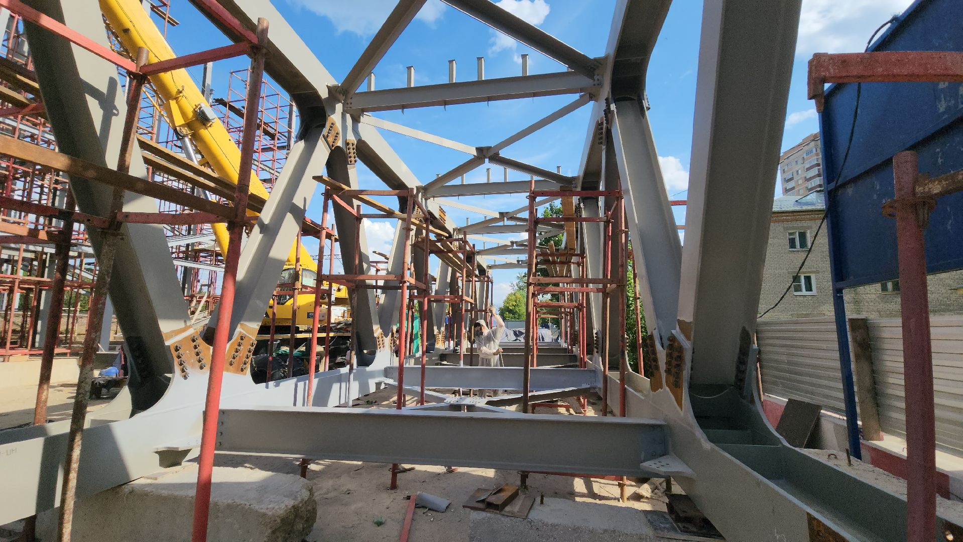 Эмаль, Покраска , надземный переход, Лобня,