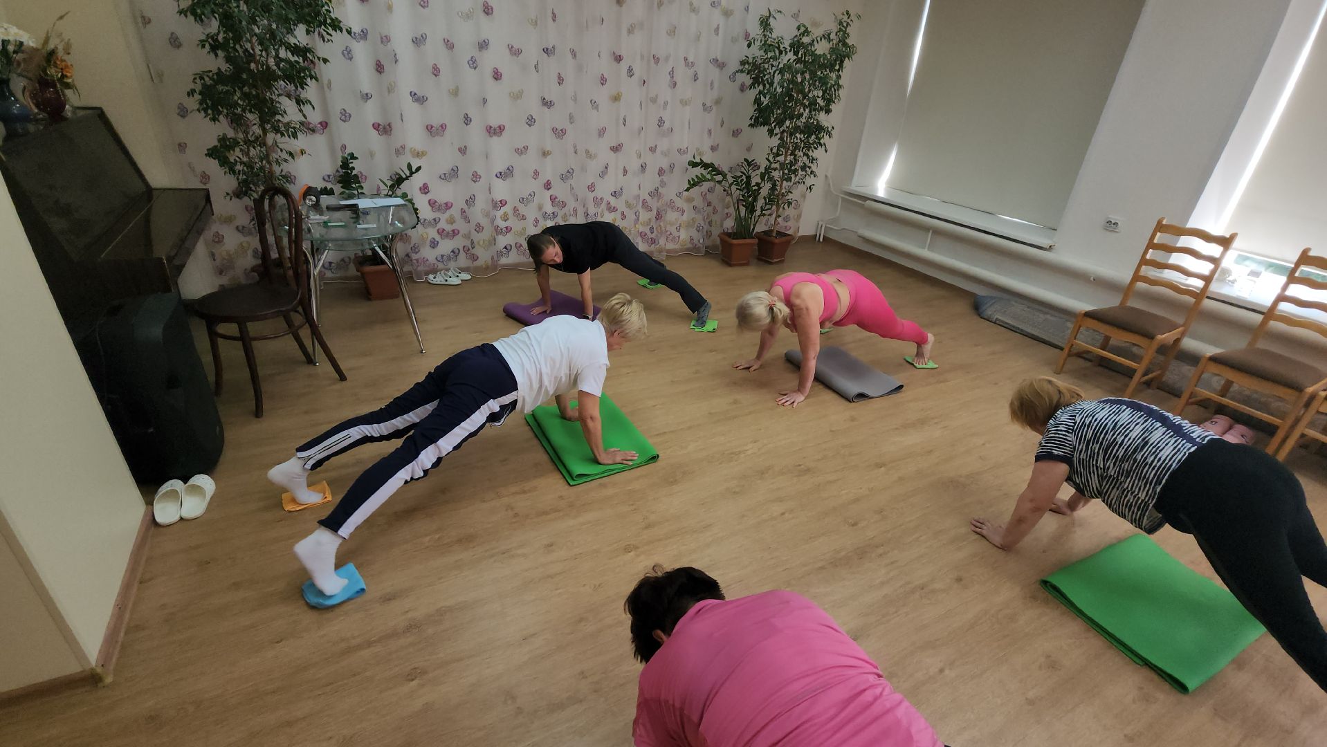 серпухов, социальный центр серпуховский, активное долголетие, глайдинг в серпухове, улица лермонтова,