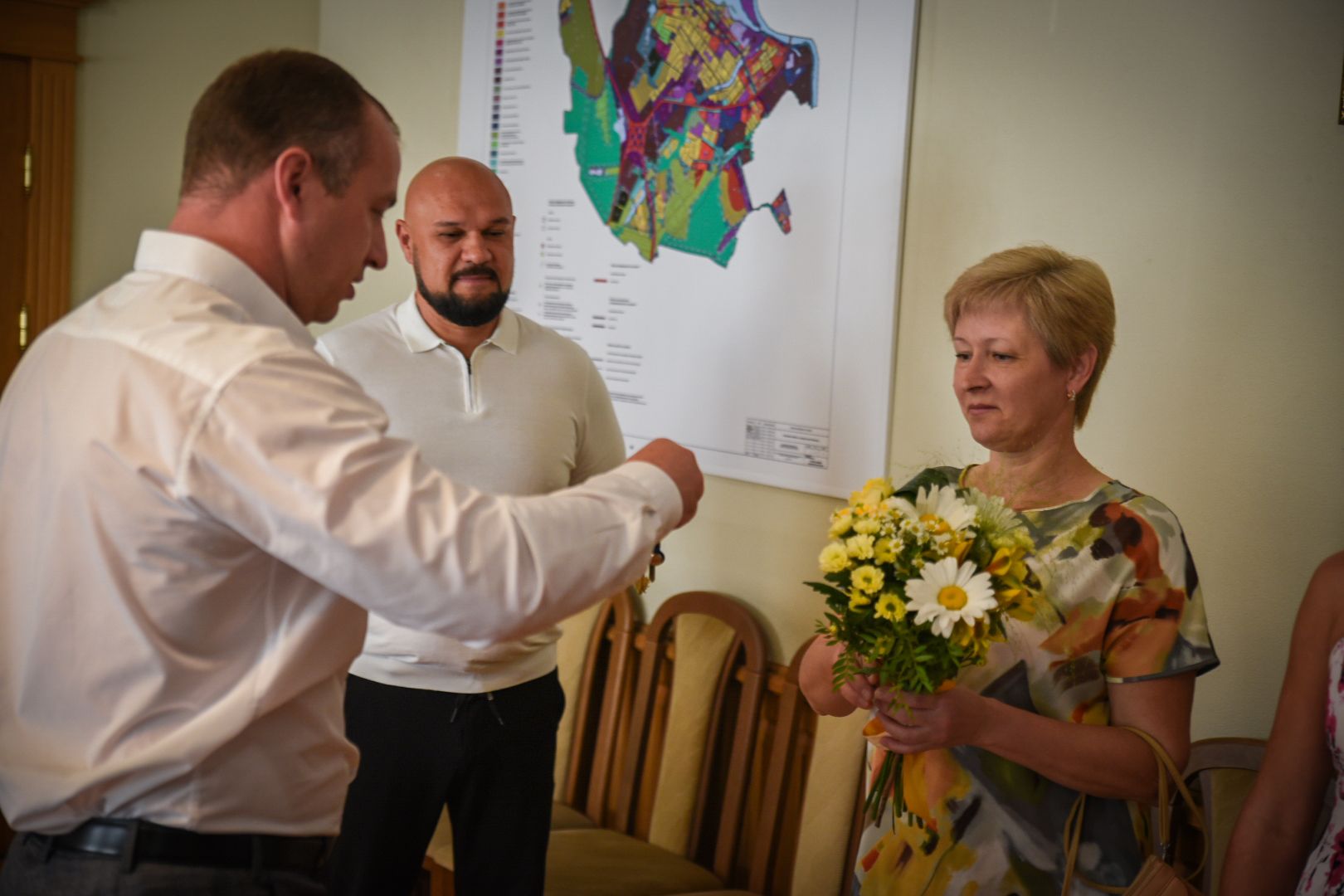 бронницы, вручение ключей переселенцам , переселенцы из аварийного жилья,