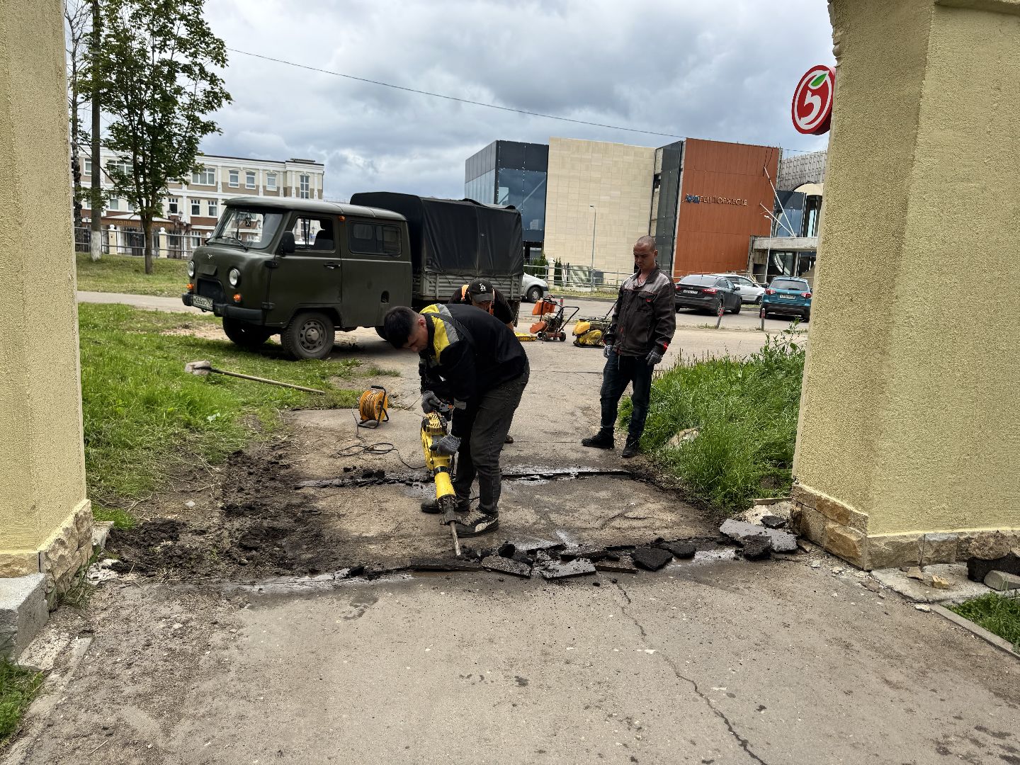 шаховская, ремонт дороги, ямочный ремон,