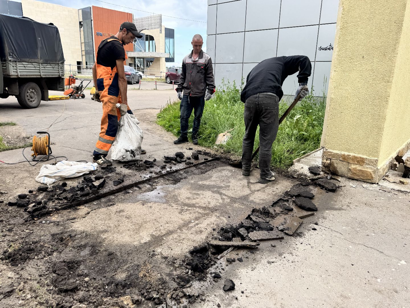 шаховская, ремонт дороги, ямочный ремон,