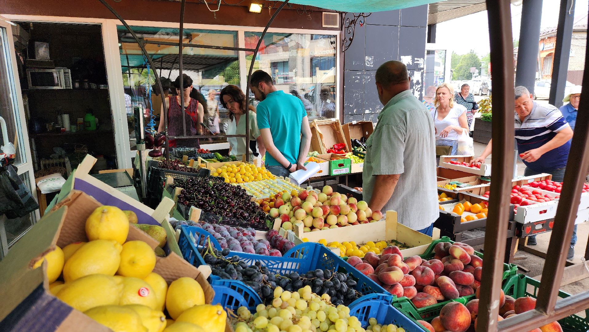 Руза, Тучково, незаконная торговля алкогольной продукцией,