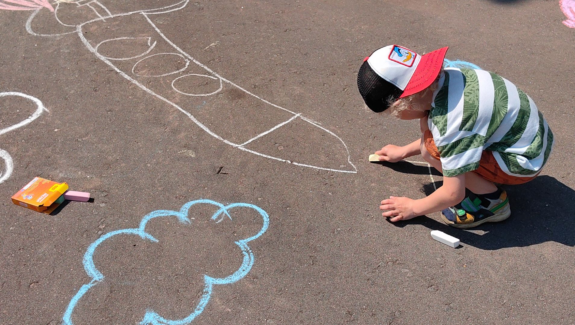 состязания, парк, квест, рисунки, мелки, семья,