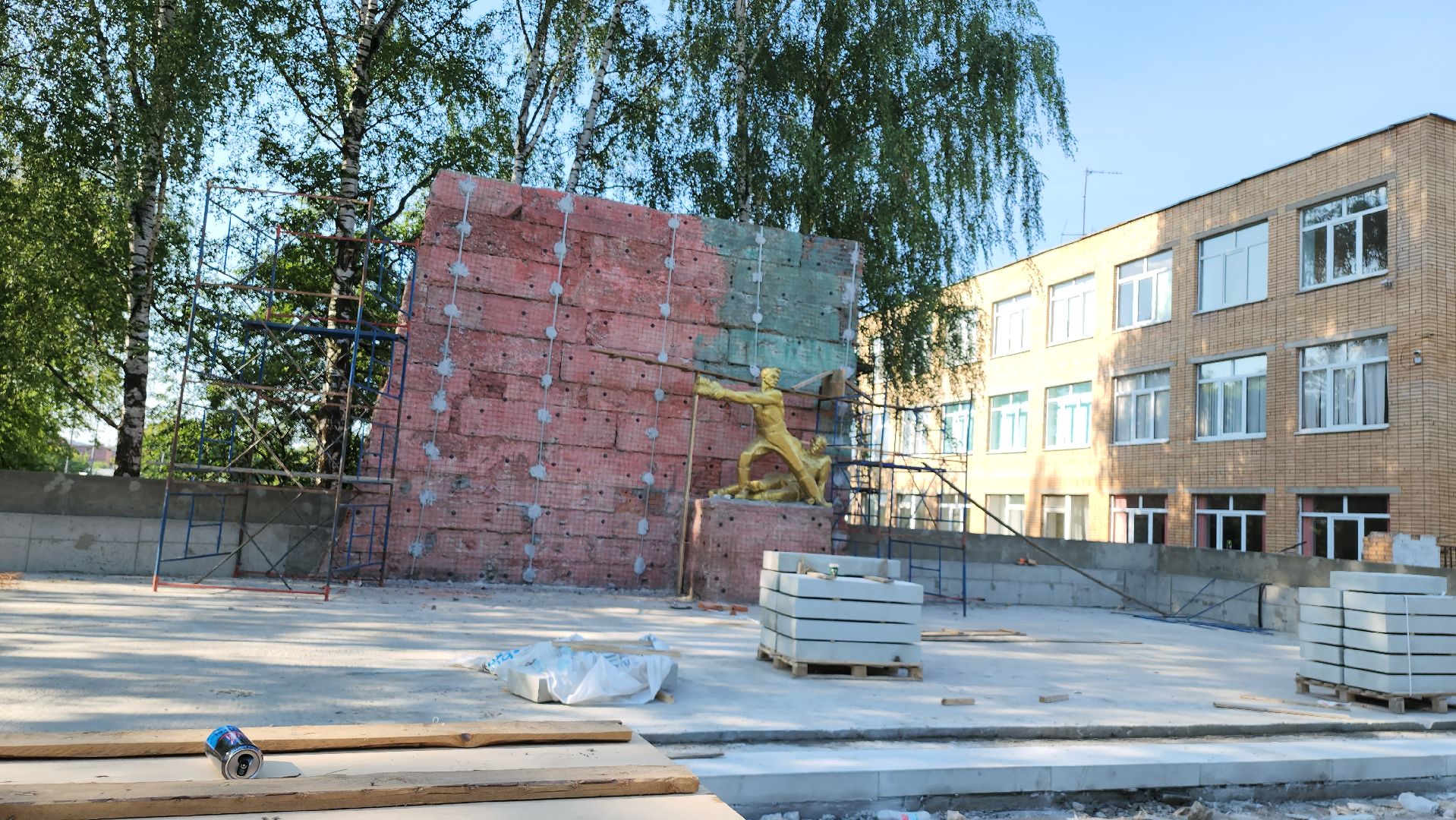 щёлково, мемориал воинам хлопчатобумажного комбината, реставрация памятника,