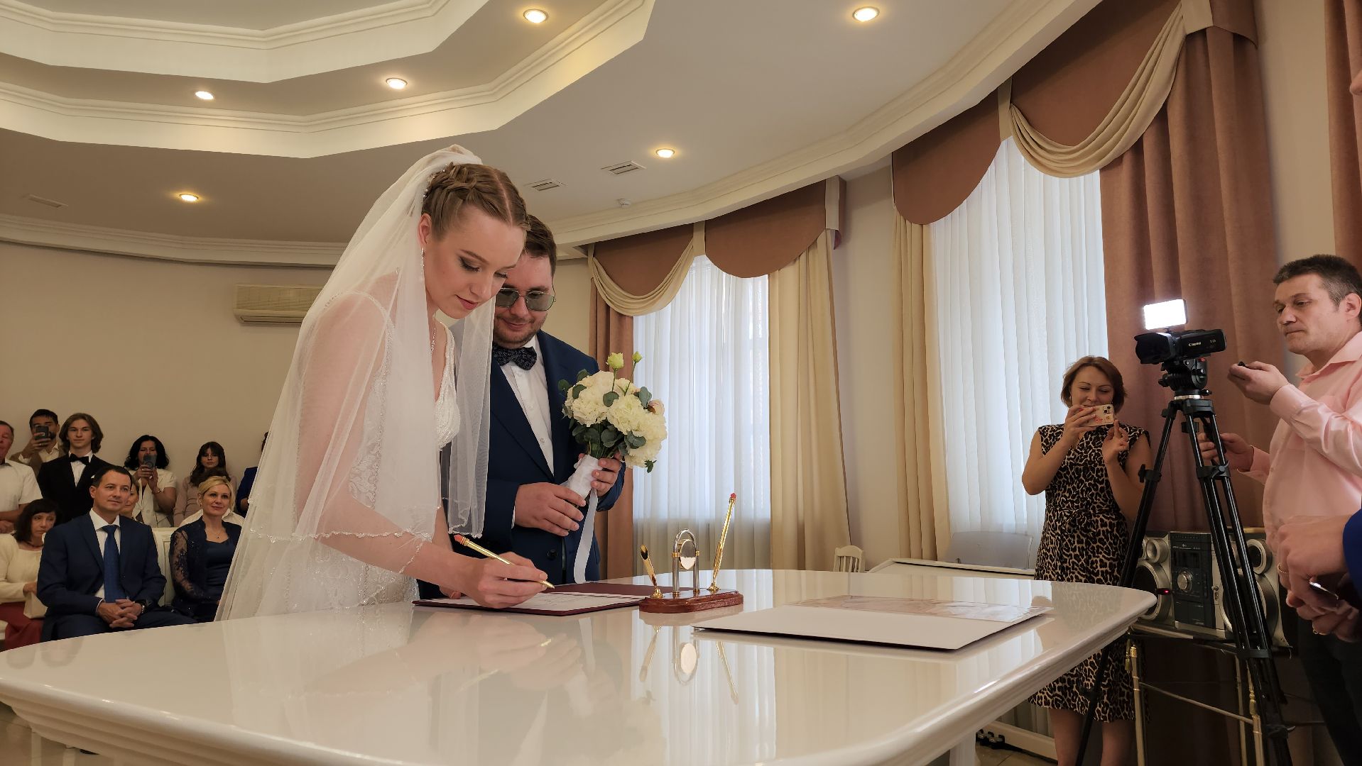 Свадьба , Регистрация брака, Лобня, день семьи любви и верности,