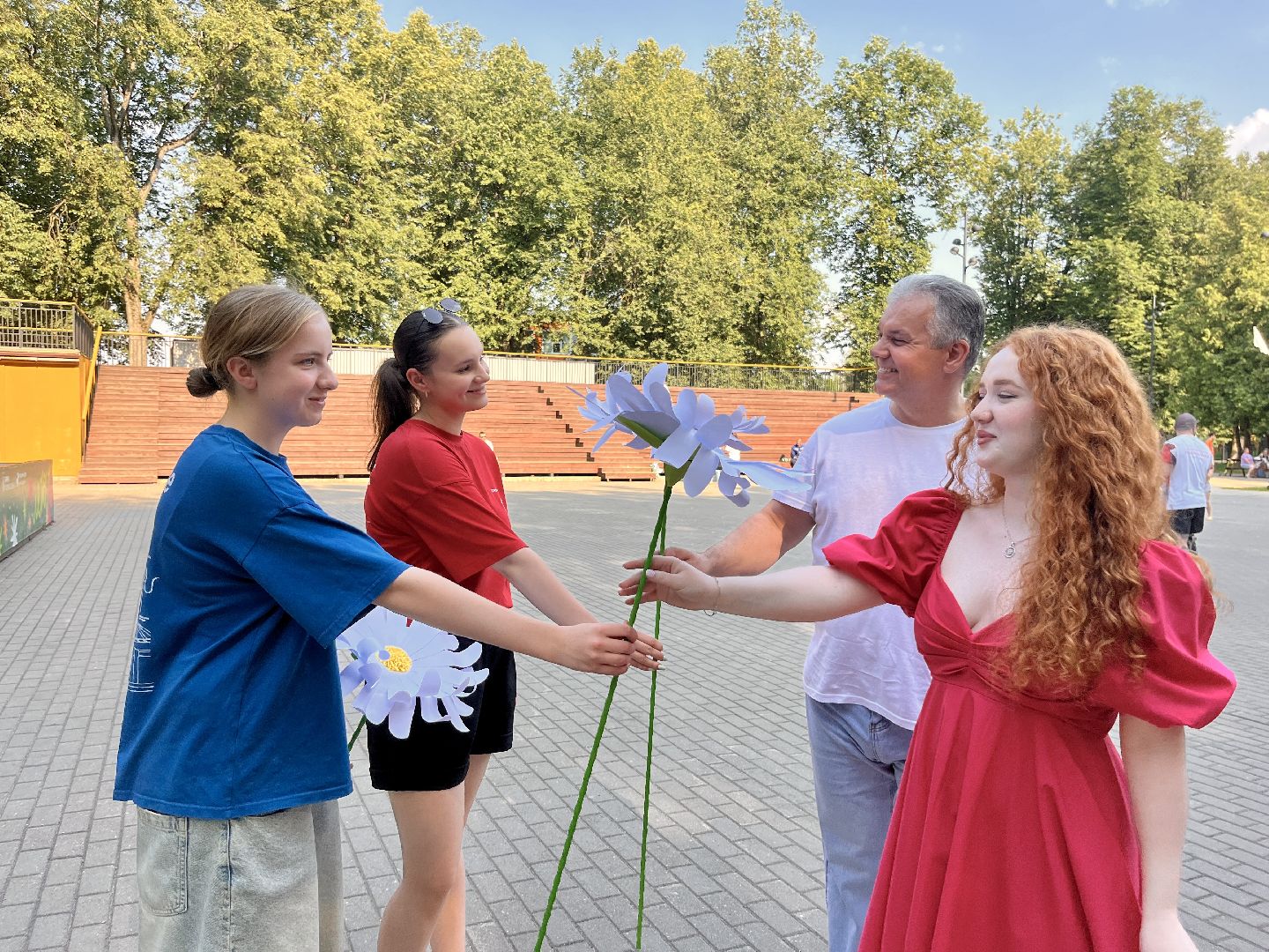 наро-фоминск, наро-фоминский городской округ, центральный парк наро-фоминска, ромашковое настроение, волонтеры подмосковья,