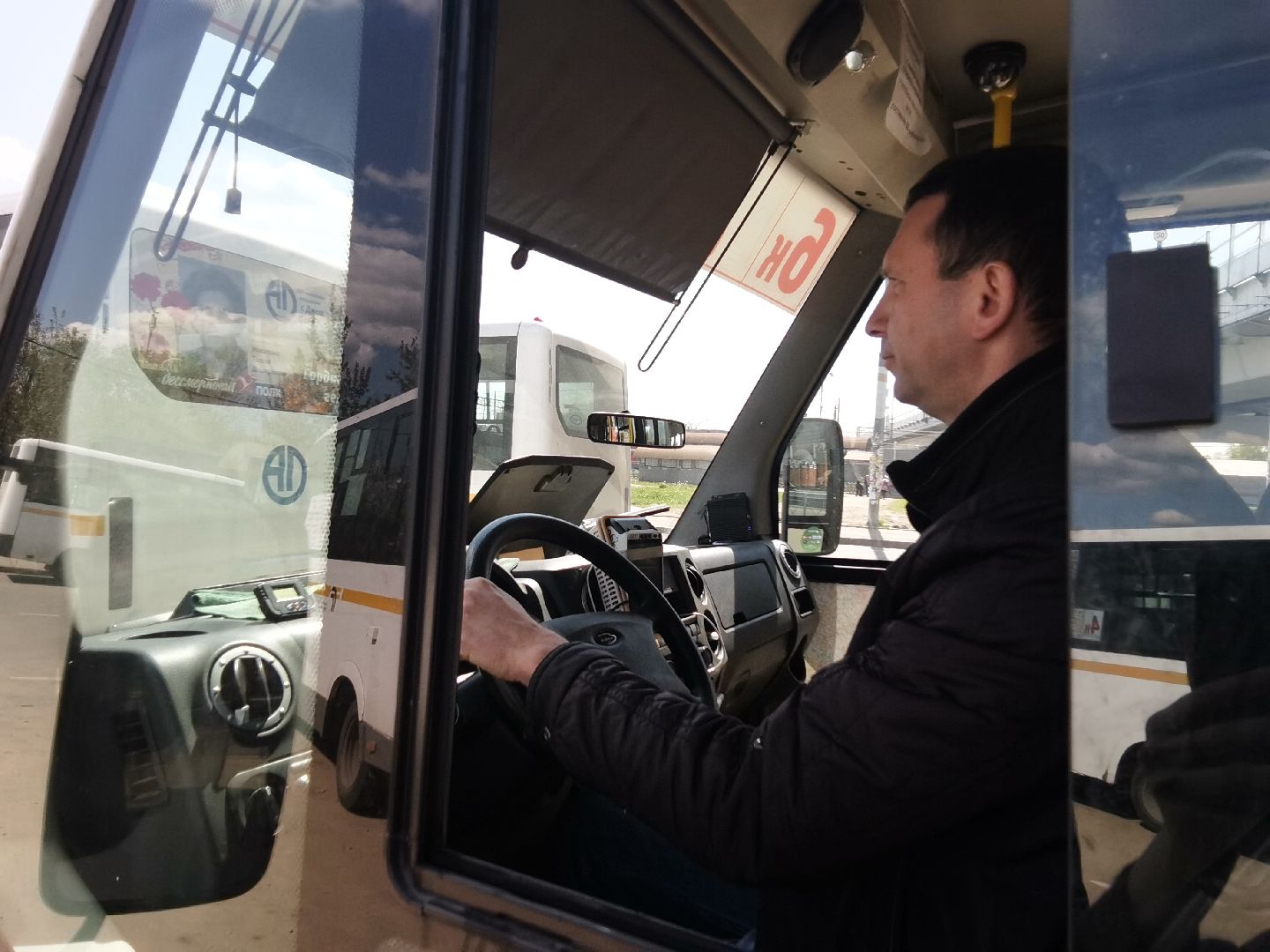 Балашиха, Бессмертный полк, маршрутное такси, День Победы, ветераны, подвиг народа, ничто не забыто, никто не забыт, портреты ветеранов, спасибо за мир