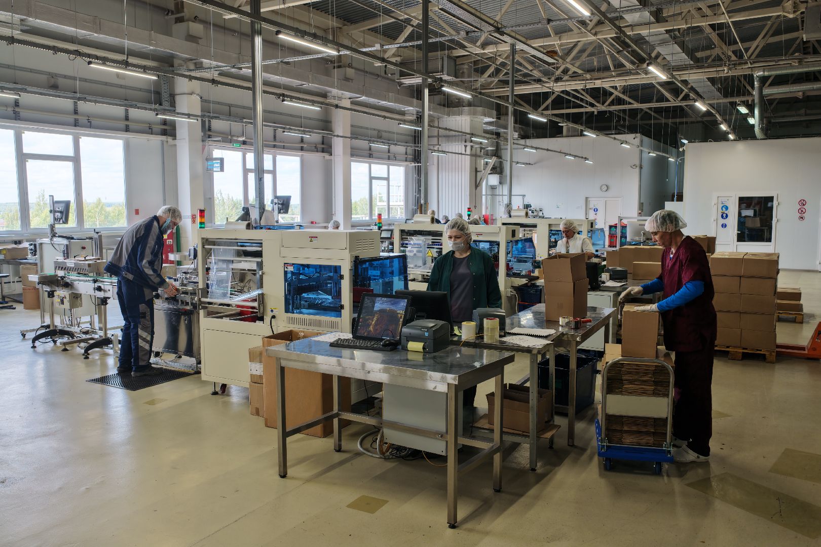 видео с коптера,  производство БАДов, завод в рузе,