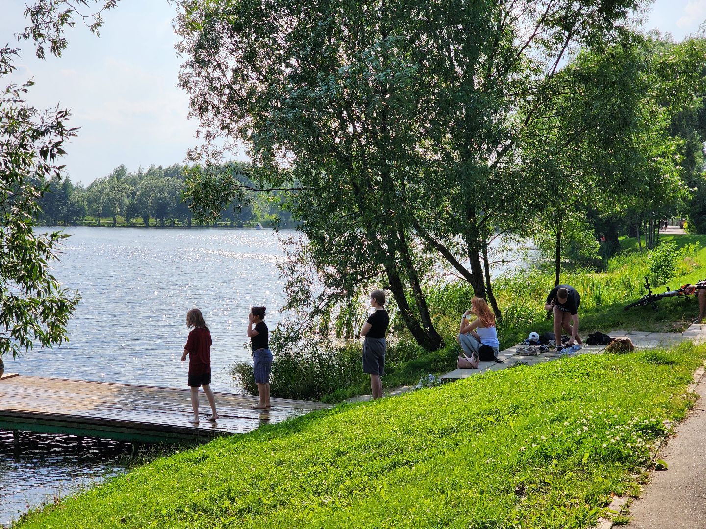 электроугли, богородский городской округ, жара, купальный сезон, отдых на воде, пруд,