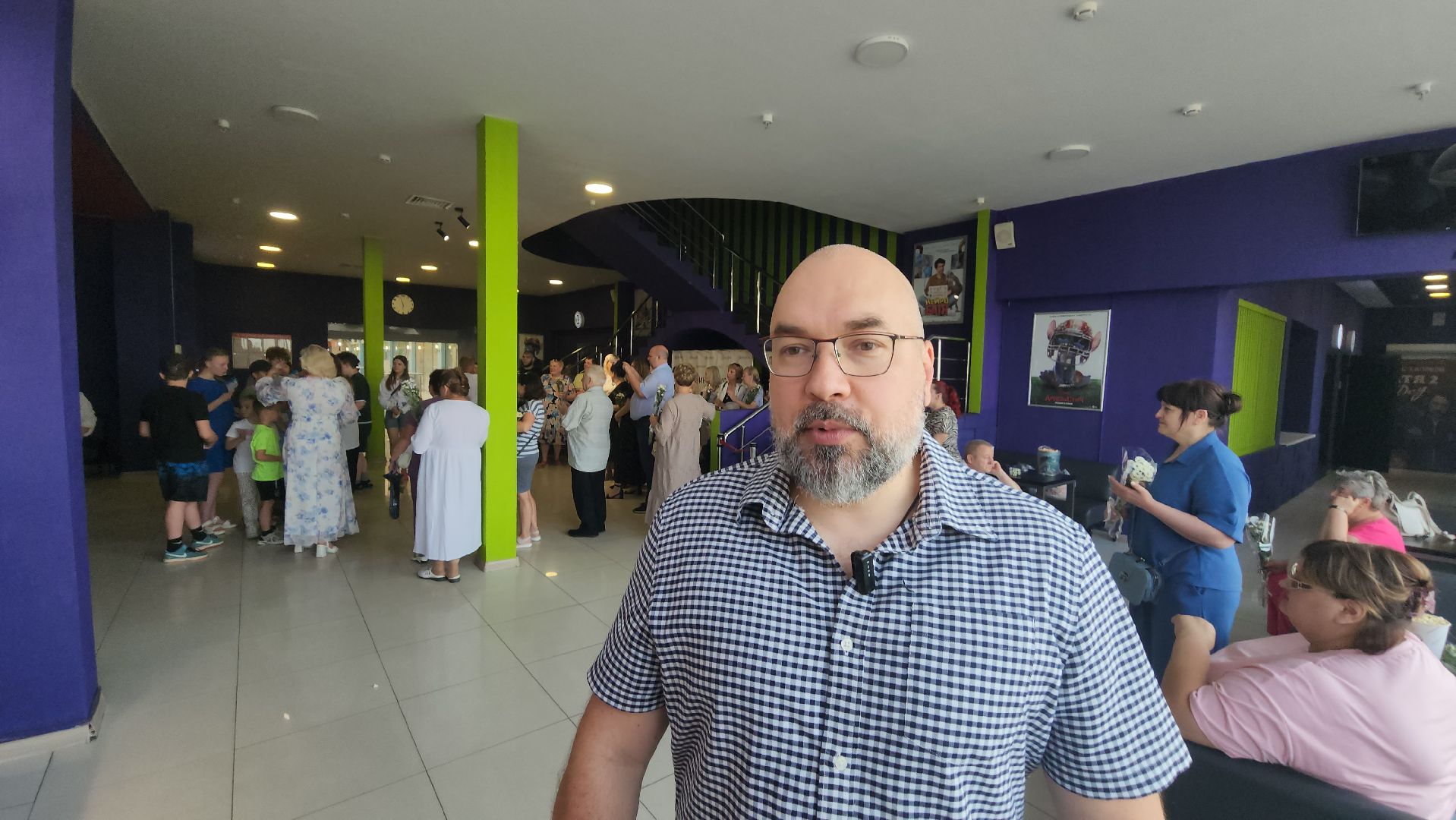 серпухов, трк б-класс, кинотеатр кинолюкс серпухов, московское шоссе, день семьи любви и верности, волонтеры твори добро,