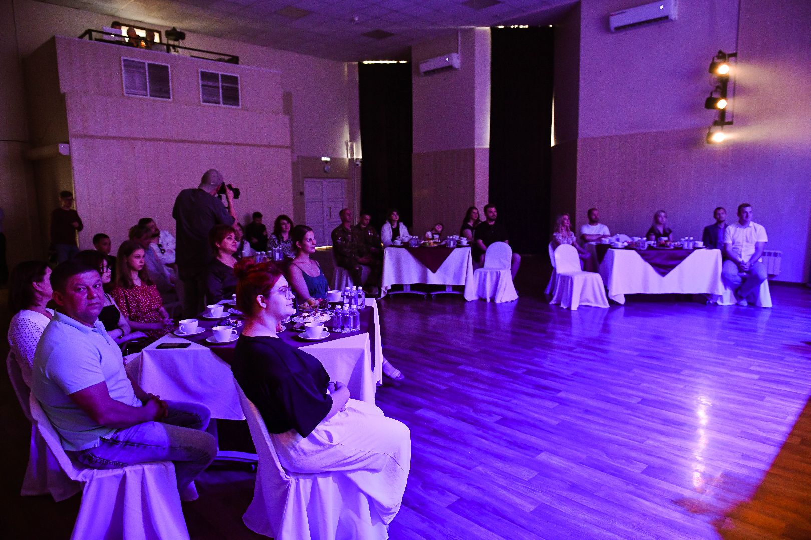 конецрт, семья, праздник,