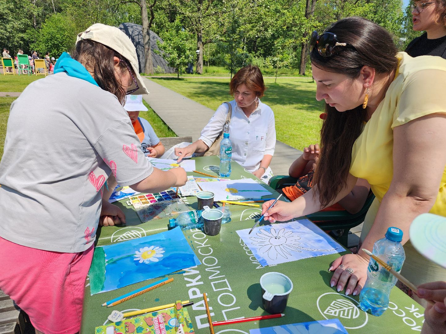 фрязино, летний детский лагерь, день семьи любви и верности, мастер-класс для детей, рисунки детей,