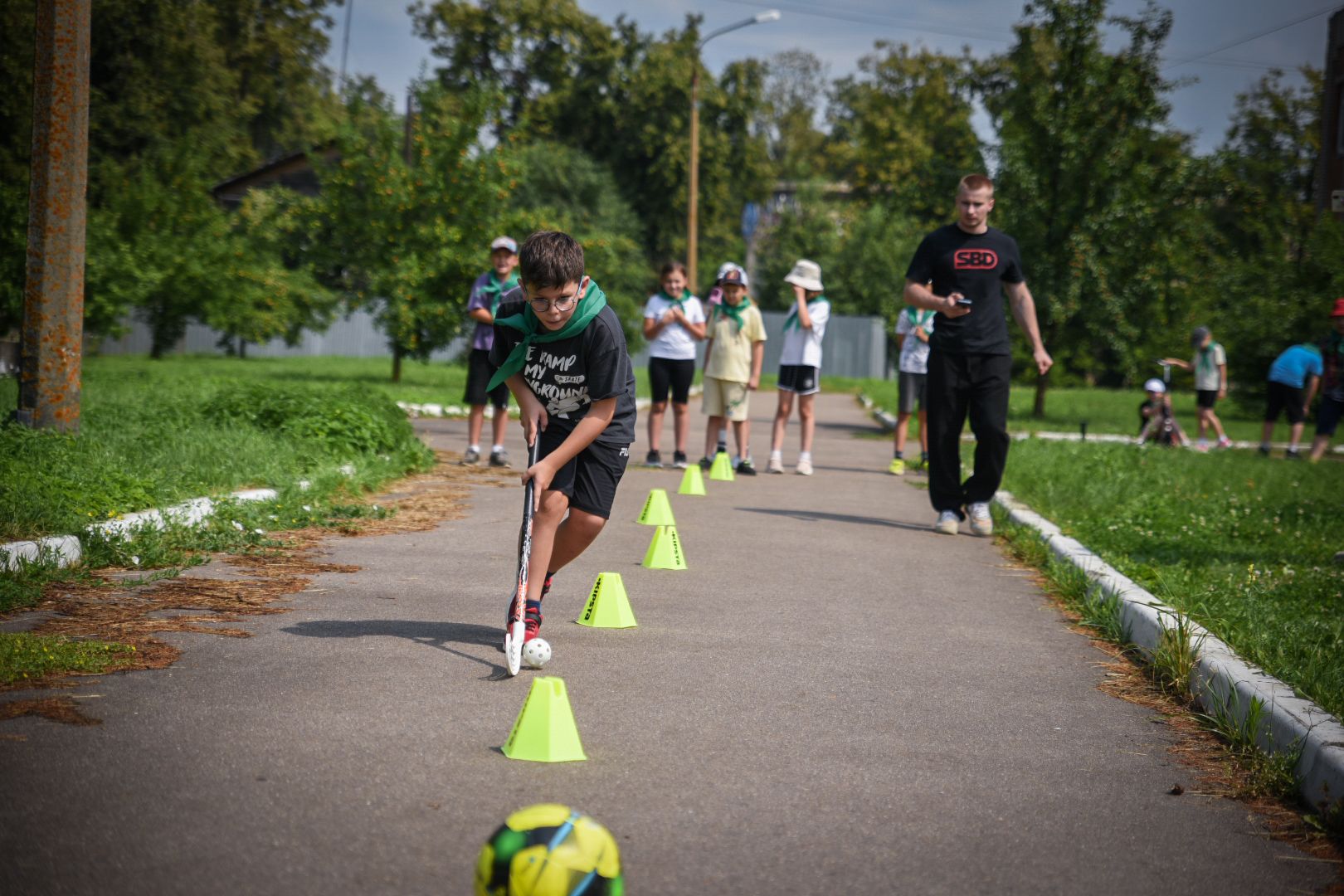 бронницы, летний лагерь в бронницах , спортивные игры в лагере, дети ,