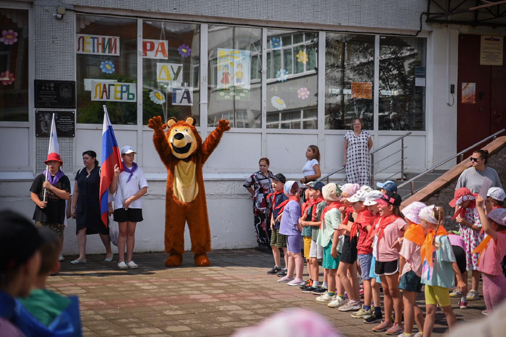 бронницы, летний лагерь в бронницах , спортивные игры в лагере, дети ,