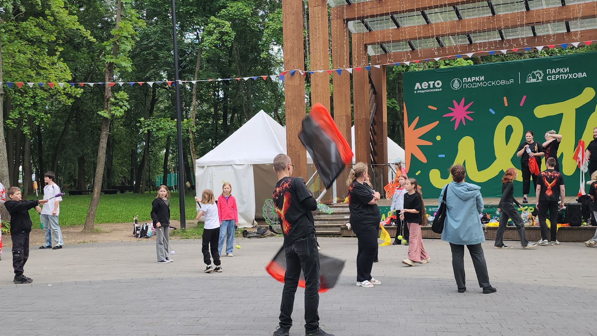 серпухов, подмосковье, парки подмосковья, парк имени олега степанова,