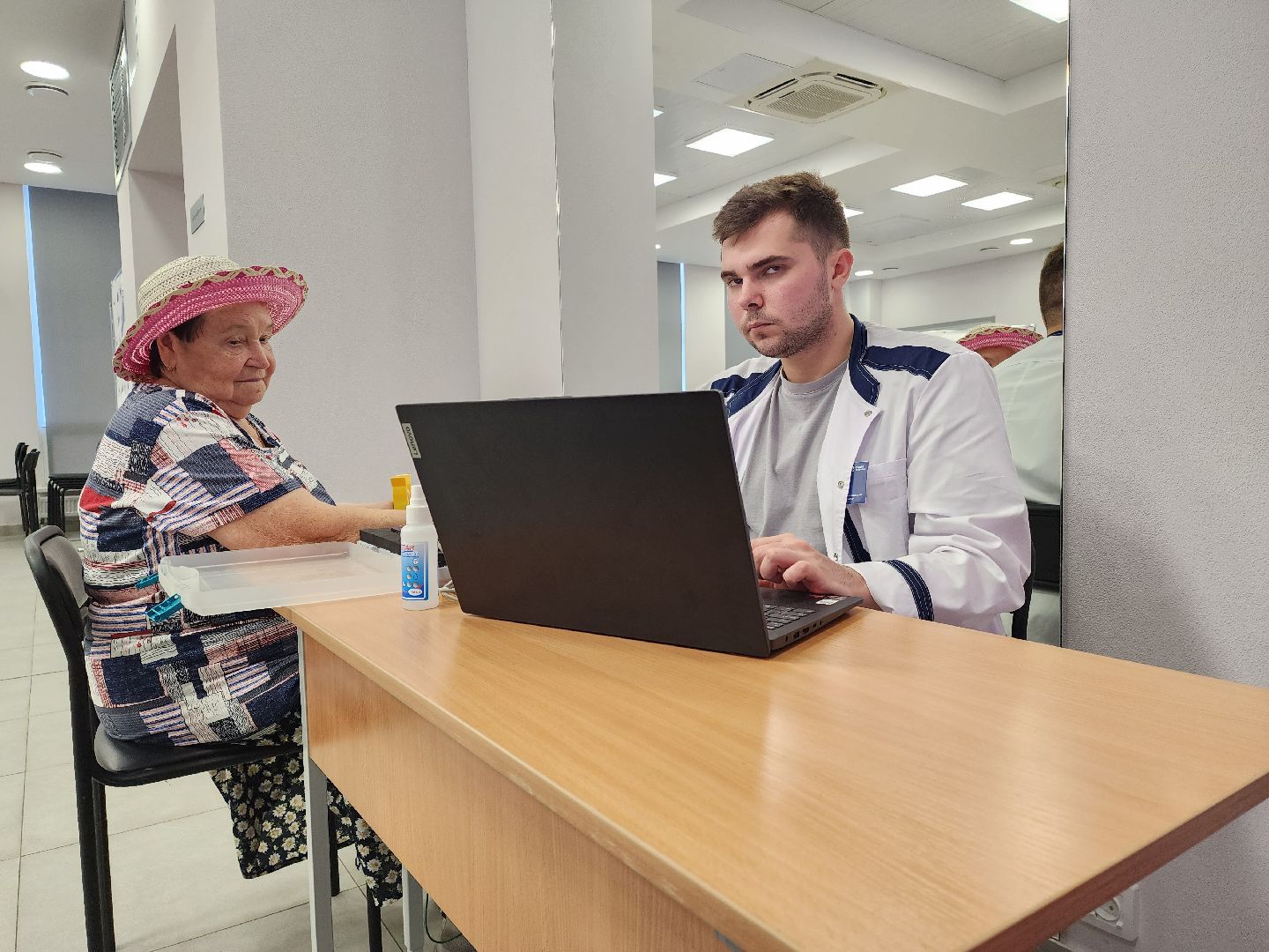 раменское, медицина, школа здоровья раменской больницы, занятие в дубовой роще,