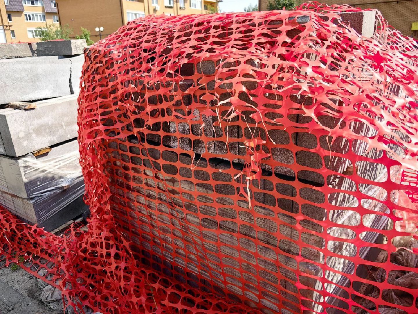 площадка, воркаут, качели, урны,