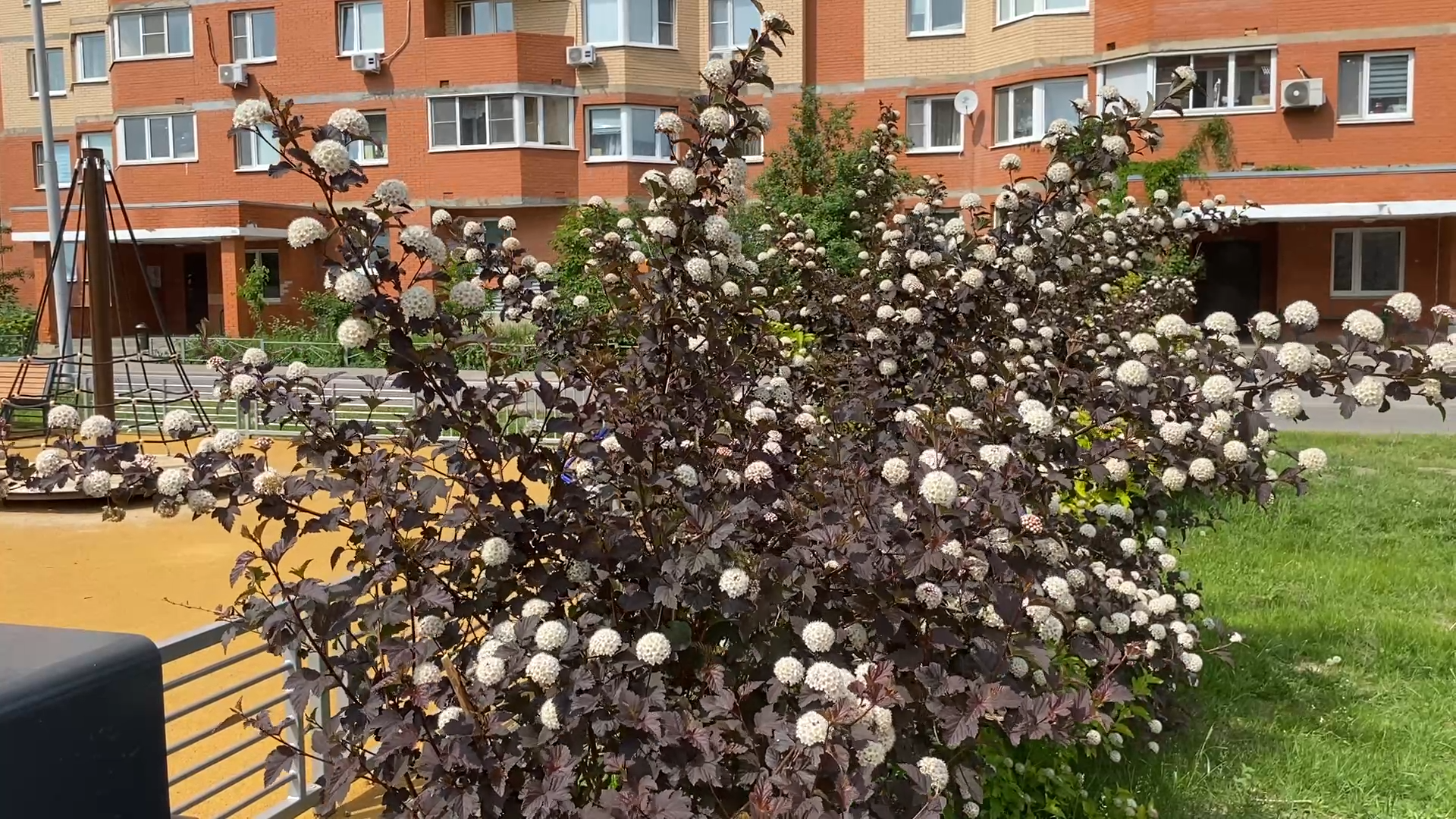 детская площадка, власиха школьный, микрорайон школьный, деревянная горка, мафы для площадки,