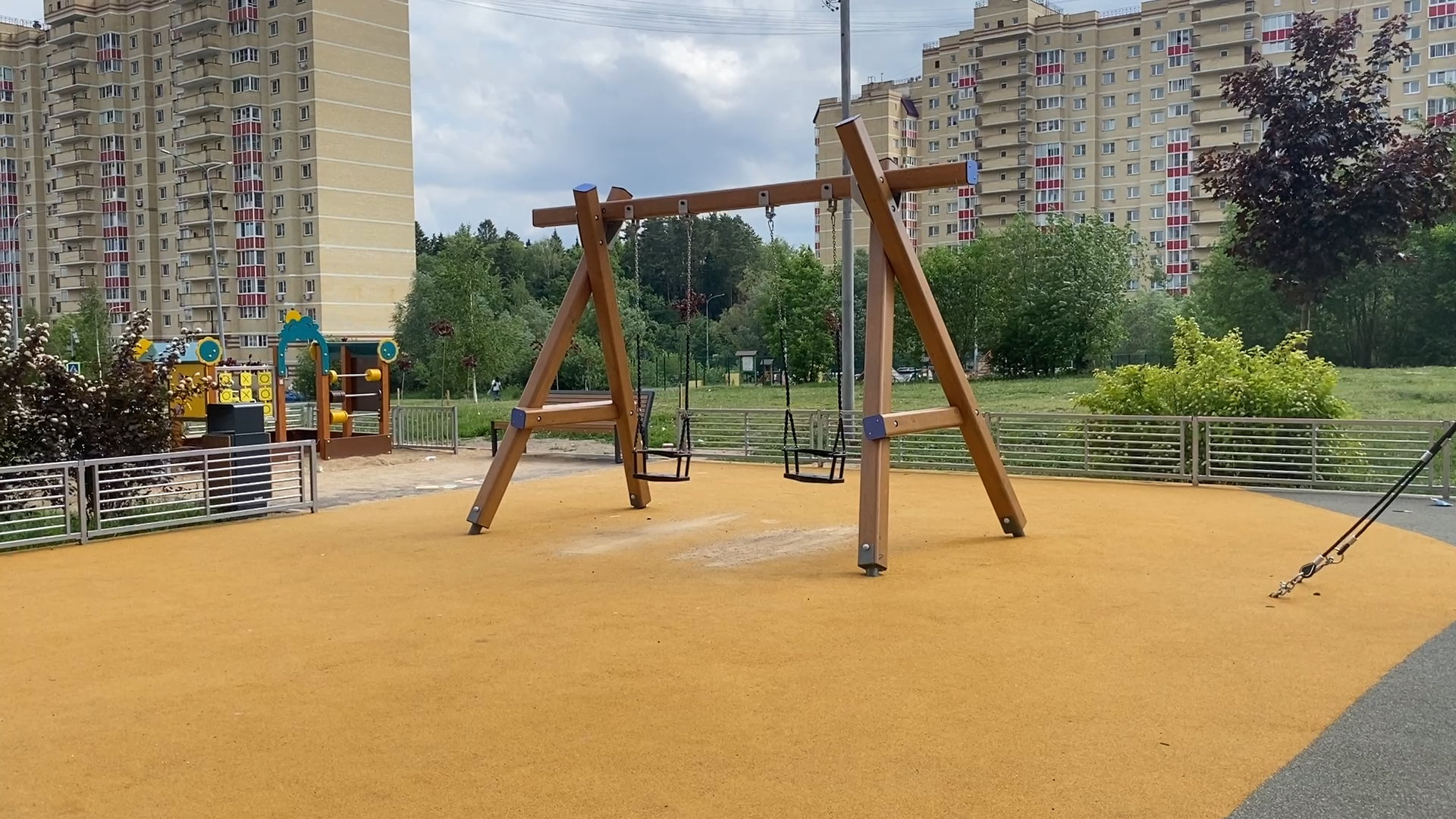 детская площадка, власиха школьный, микрорайон школьный, деревянная горка, мафы для площадки,