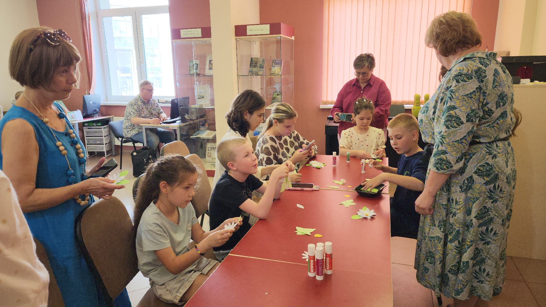 вертикалки, пушкино, библиотека, день семьи любви и верности, семейные ценности,викторина, викторина для детей,ромашка, мастер-класс,