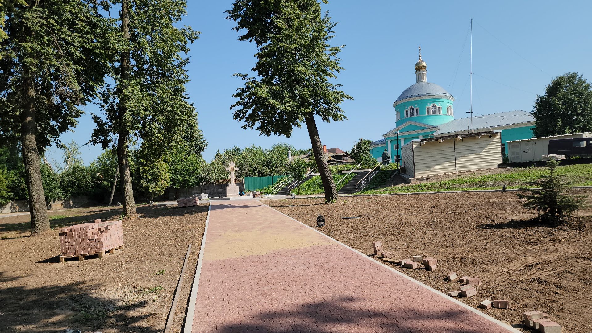 кашира, благоустройство, комфортная городская среда, историческая часть города, тротуар, бордюрный камень, парк,