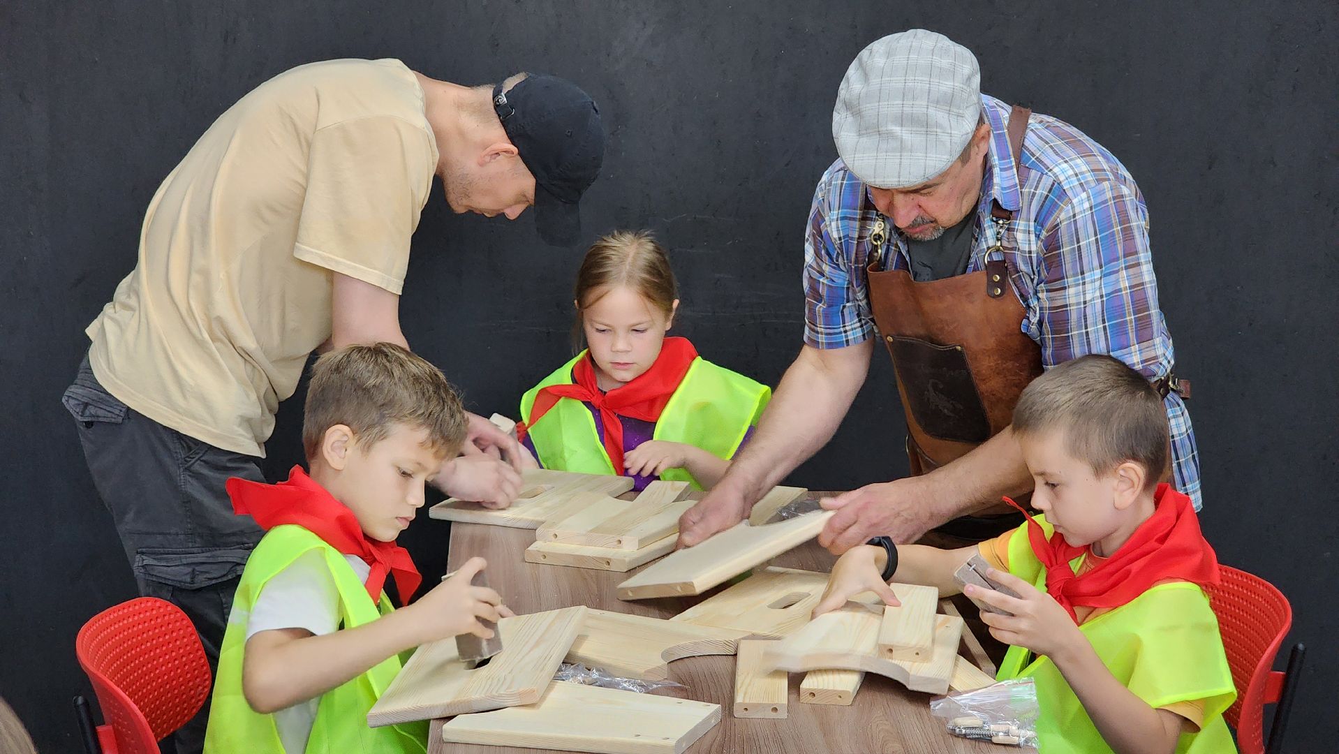 руза, фабричный квартал, профориентация, каникулы в молодежке,