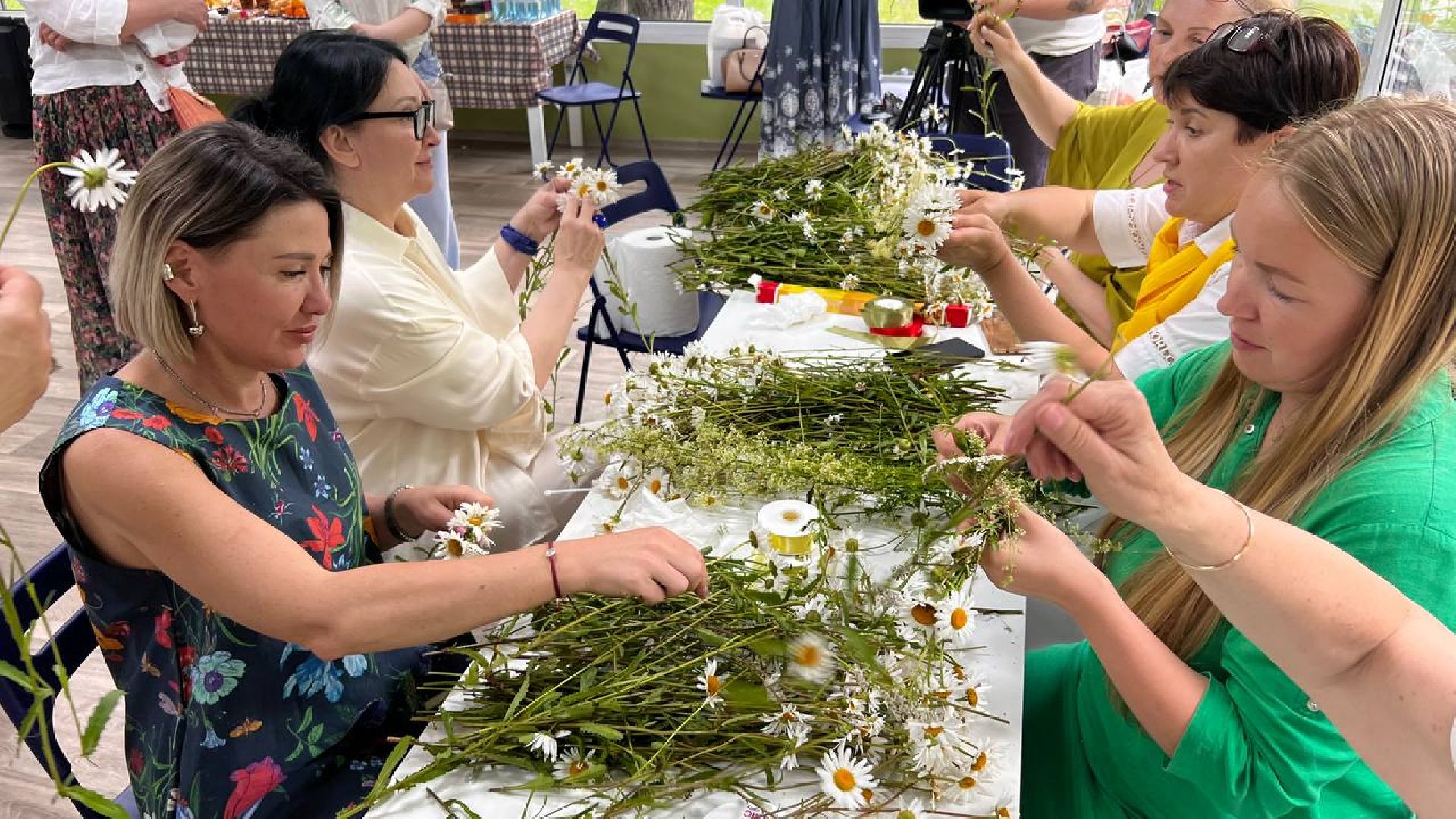 сергиев посад, сергиево-посадский городской округ, союз женщин россии, валентина устименко, венки,