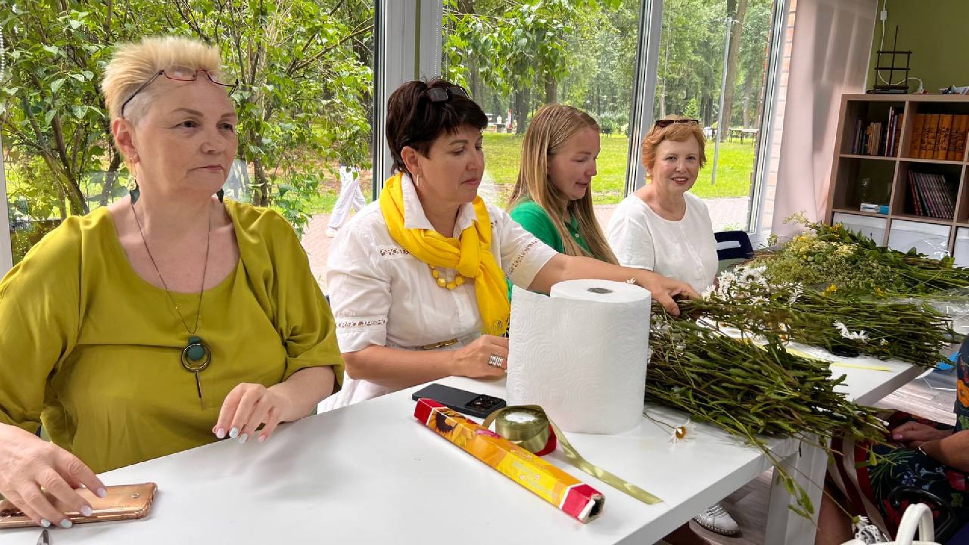 сергиев посад, сергиево-посадский городской округ, союз женщин россии, валентина устименко, венки,